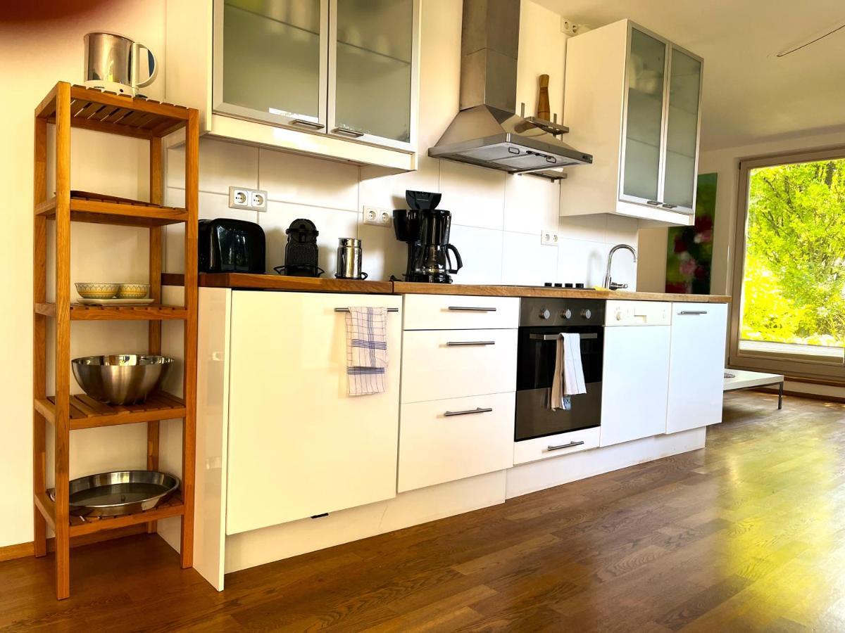 Atelier Apartment *
